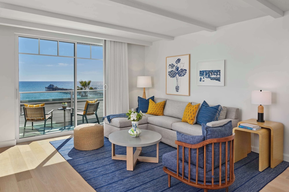 The Seabird Ocean Resort and Spa, Part of Destination Hotel by Hyatt 23/50