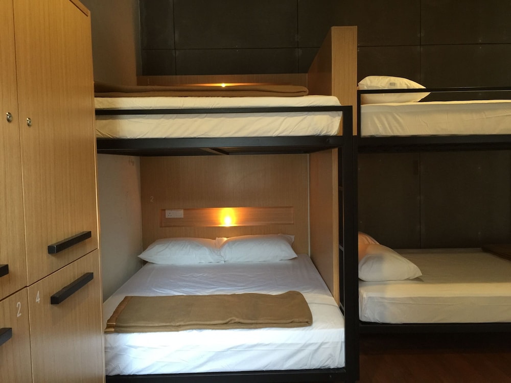 The Frame Guesthouse 21/55