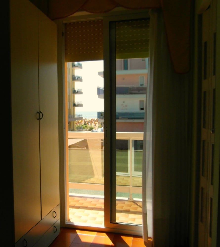 Hotel Venezuela 23/50