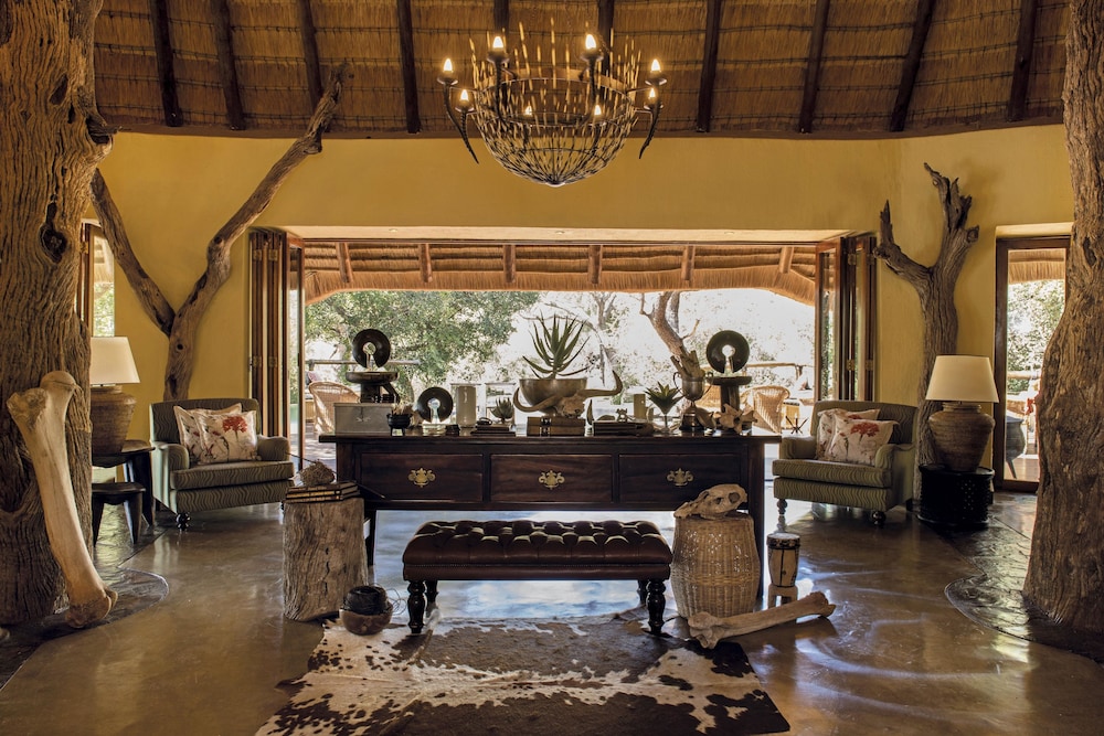 Tuningi Safari Lodge 3/50