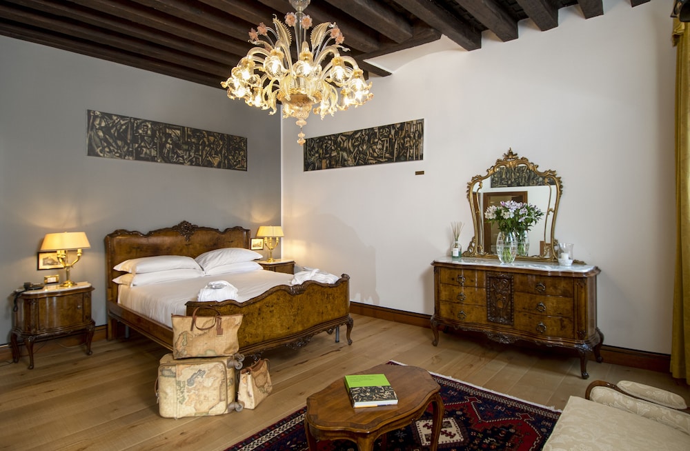 All Angelo Art Hotel 45/72