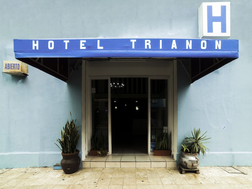 Hotel Trianon 2/17