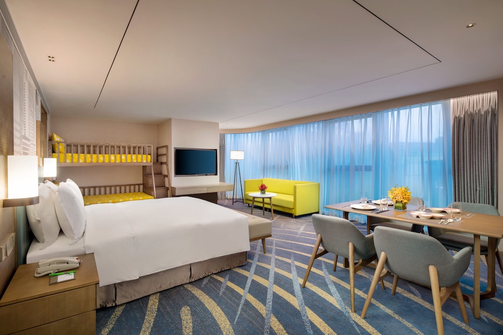 Holiday Inn and Suites LANZHOU CENTER 9/37