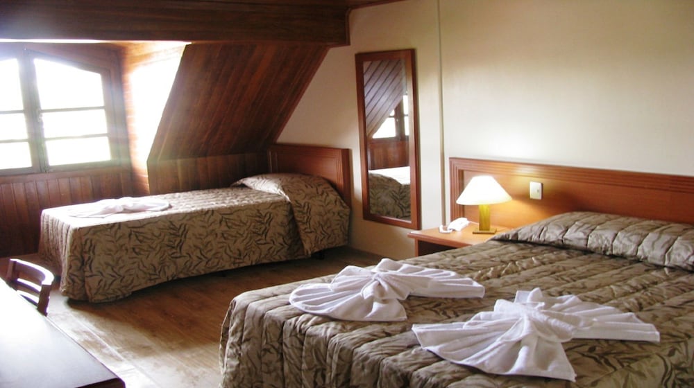 Nacional Inn Campos Do Jordao 10/76