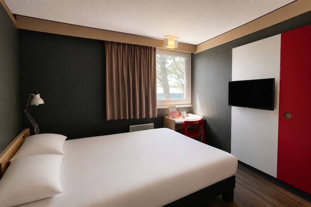 Ibis Lorient 15/50