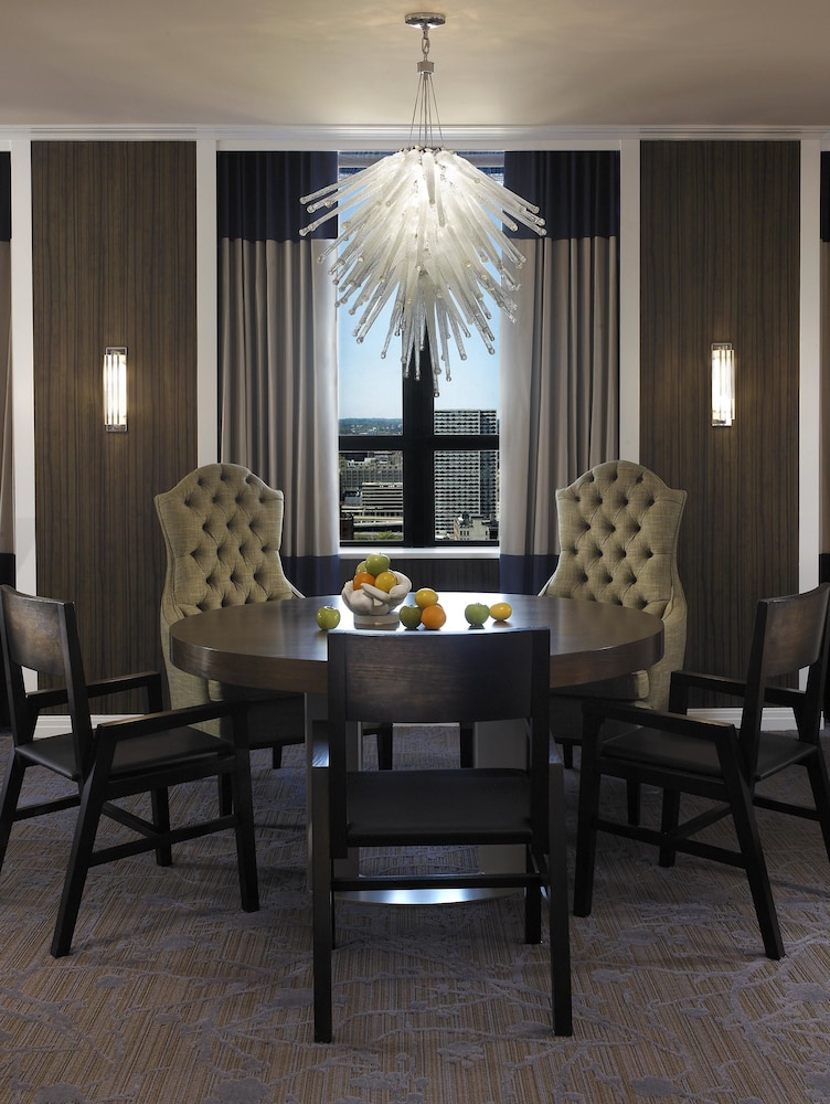 Kimpton Hotel Palomar Philadelphia 56/83