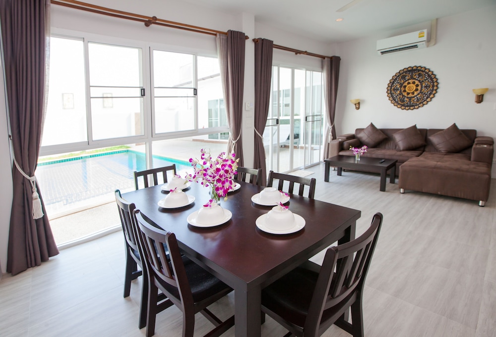 Lux Family Villas 50/73