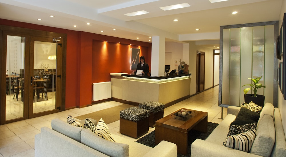 Hotel De Los Andes 2/23