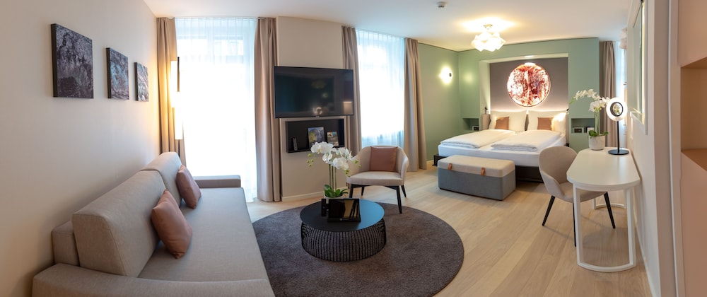 Cascada Boutique Hotel 42/72