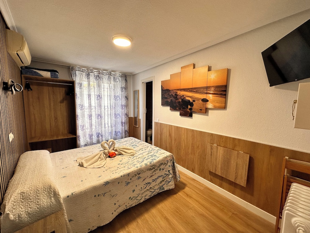 Hostal Rober 36/59