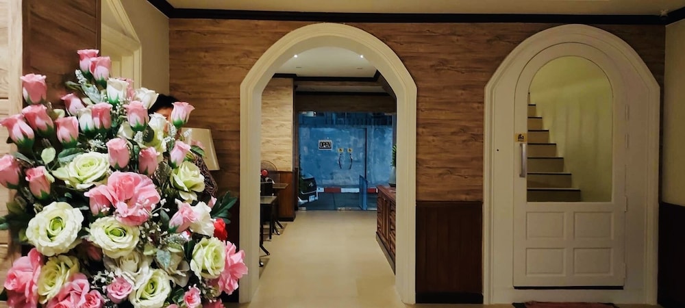 Sawasdee Apartment Patong 8/44