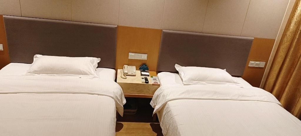 GreenTree Inn Jiangsu Wuxi Jiangyin Yunting Changshan Avenue ChenGYAng Road Business Hotel 23/37