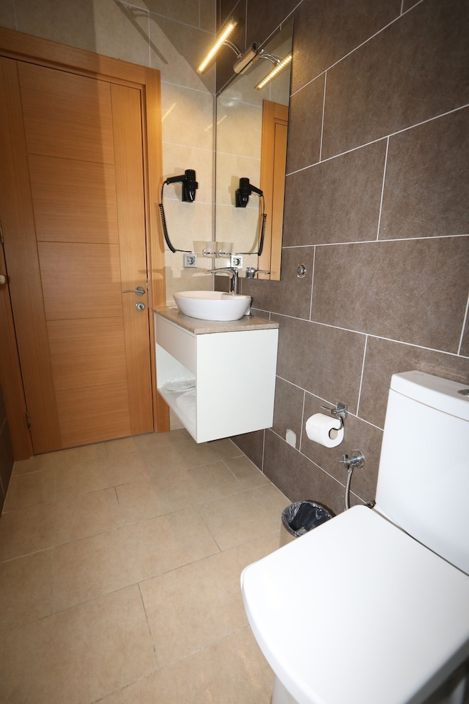 Mezzo Hotel 56/56