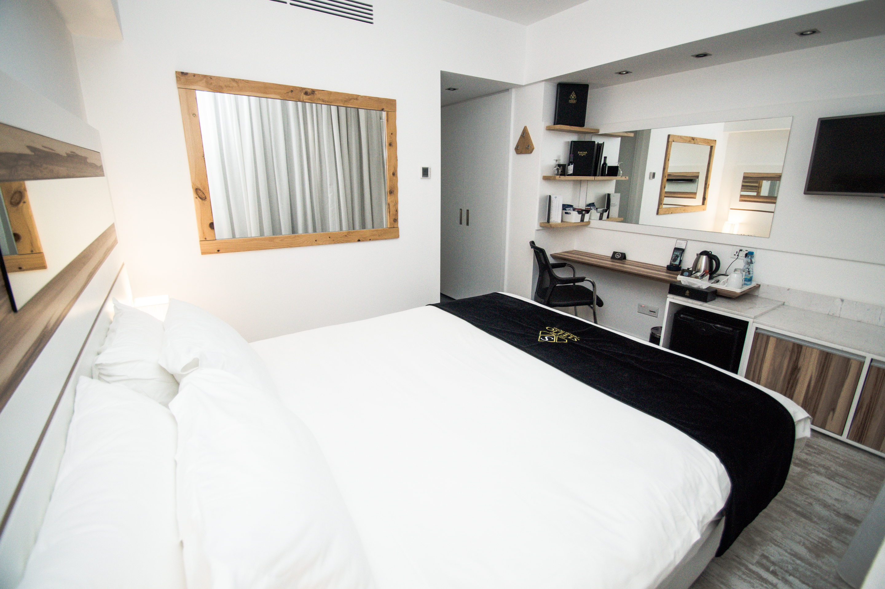 Room, Single, Inland View, No Balcony
