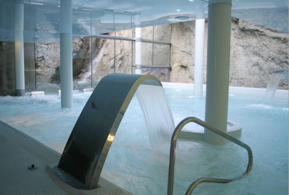 Hotel Balneario La Hermida 27/43