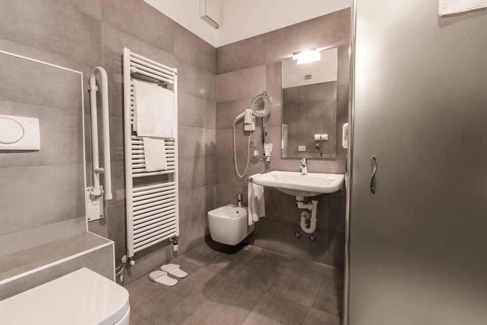 Hotel Opera' 15/33