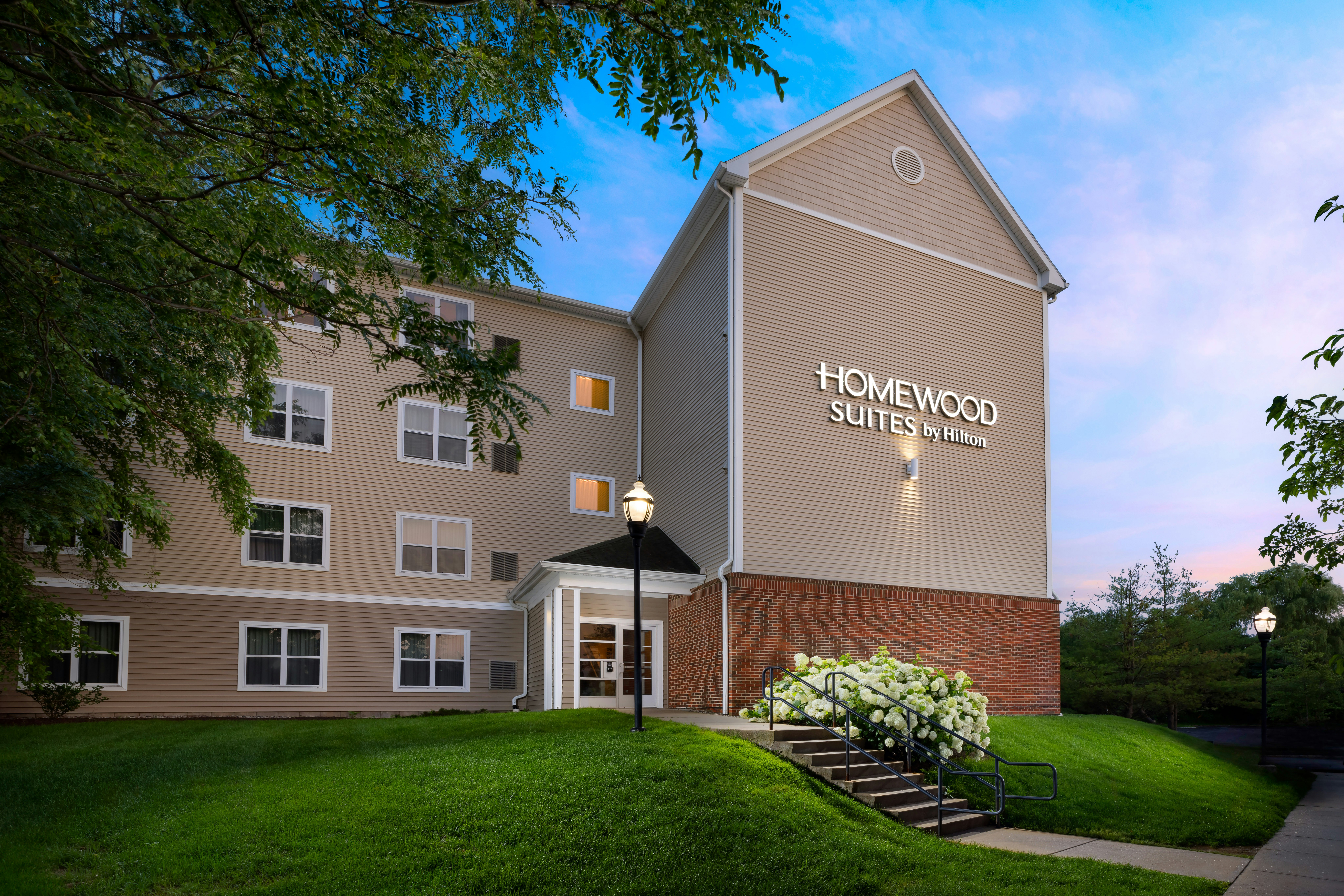 Homewood Suites by Hilton Portsmouth 2/29