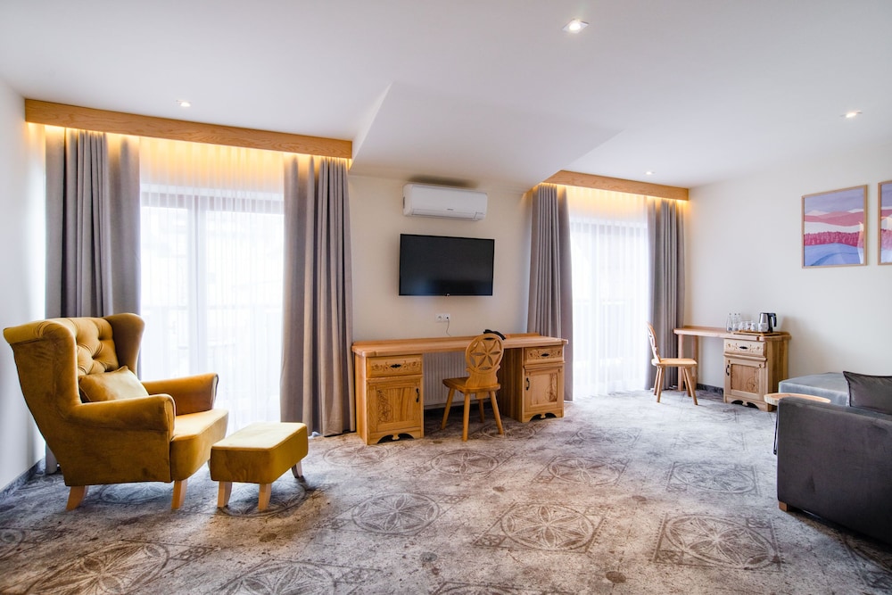 Hotel Sabala 35/50