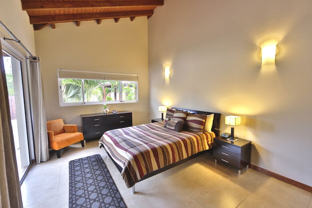 Costa Esmeralda Village 16/50