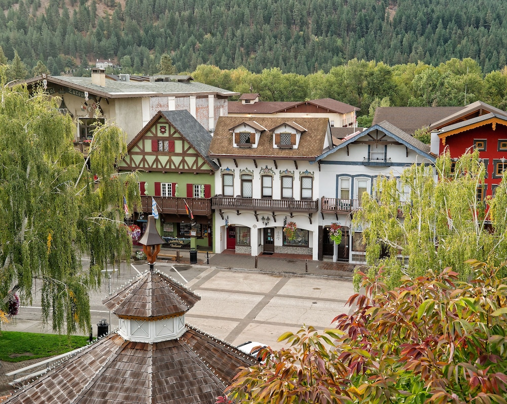 Bavarian Lodge 58/66