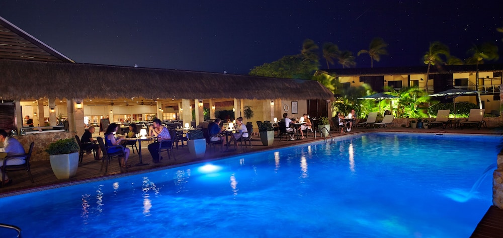Manchebo Beach Resort & Spa 7/74