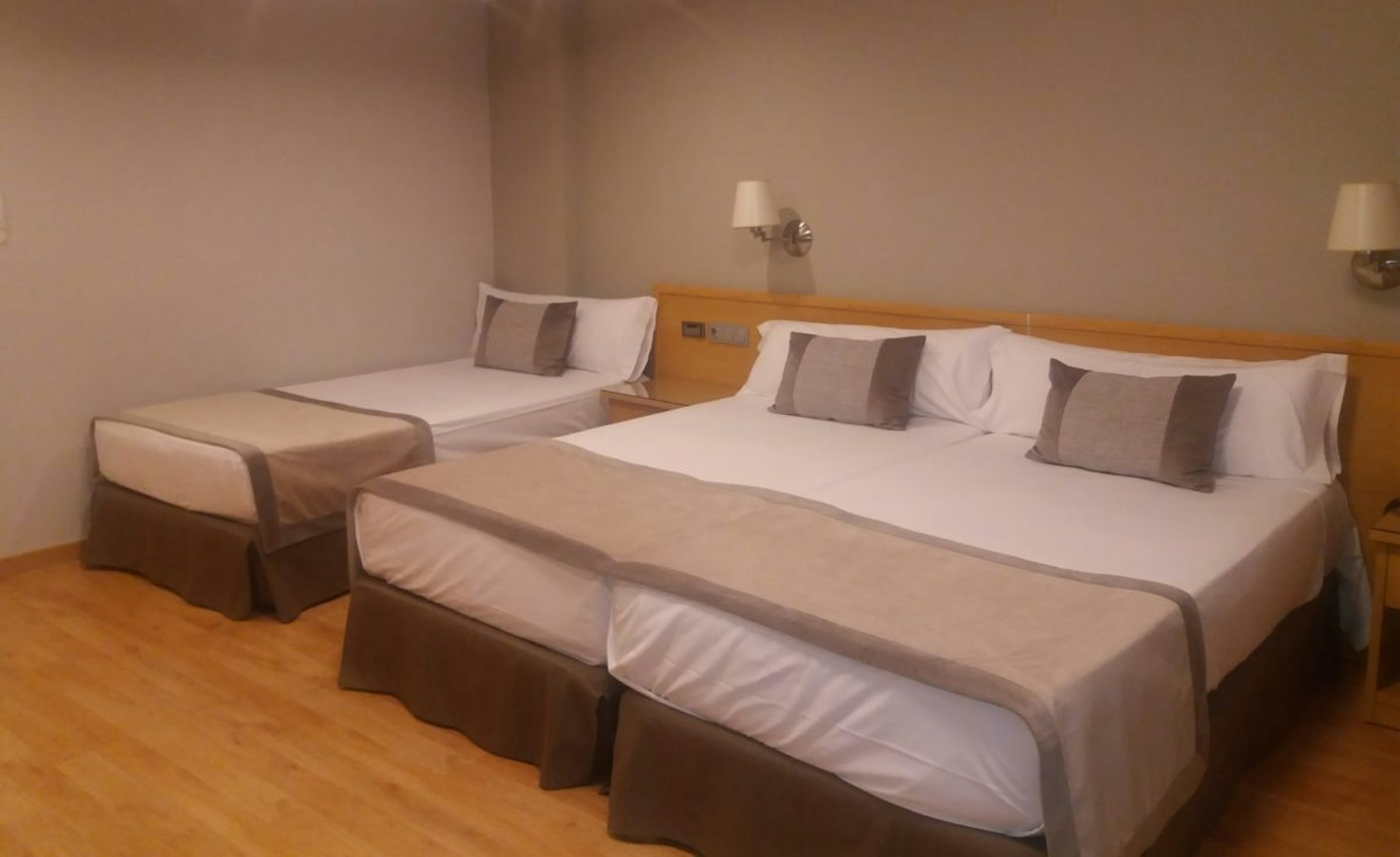 Real Lleida Hotel 11/35