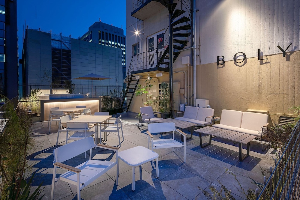 The Boly Osaka 30/44