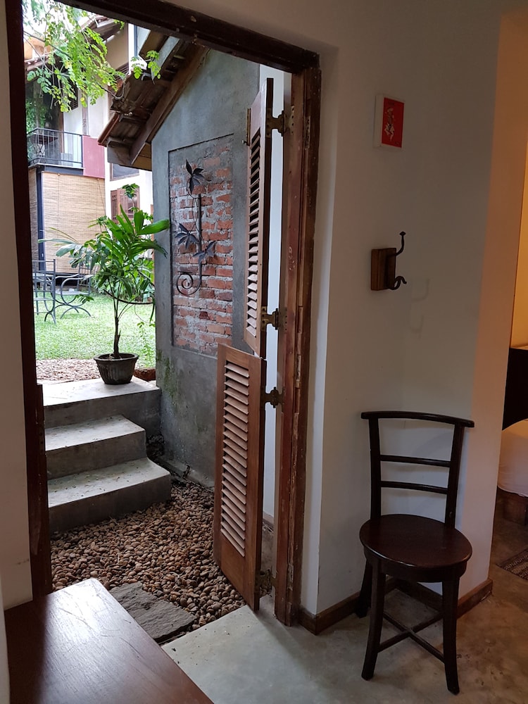 Highbury Colombo 22/41