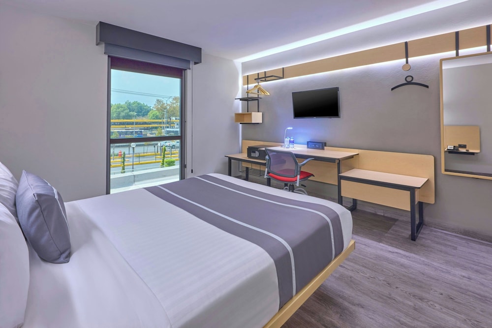 Room Queen
