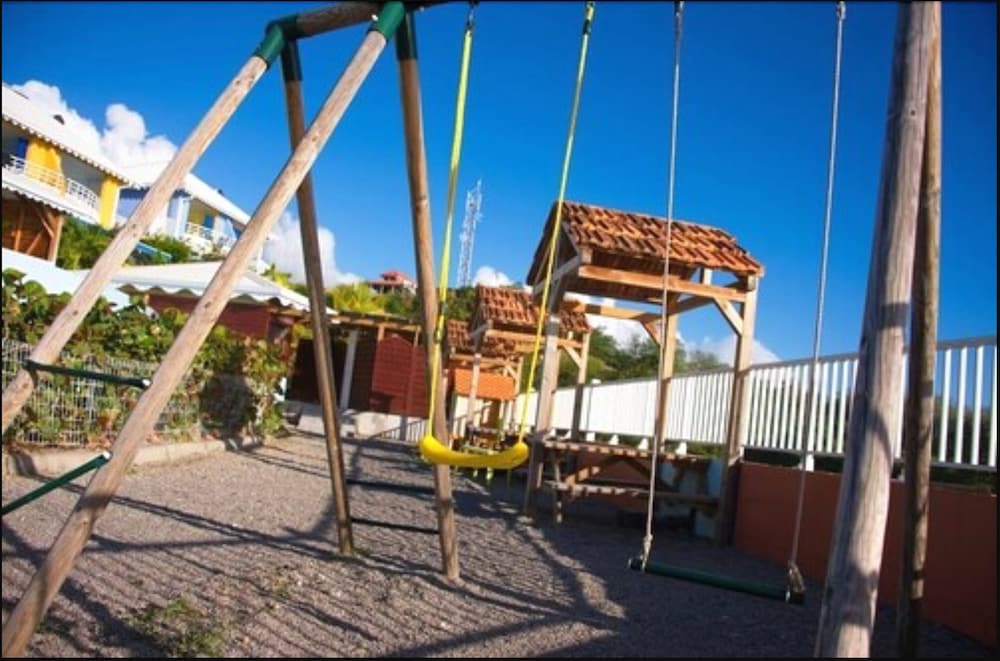 Le Village Pomme Cannelle 40/46