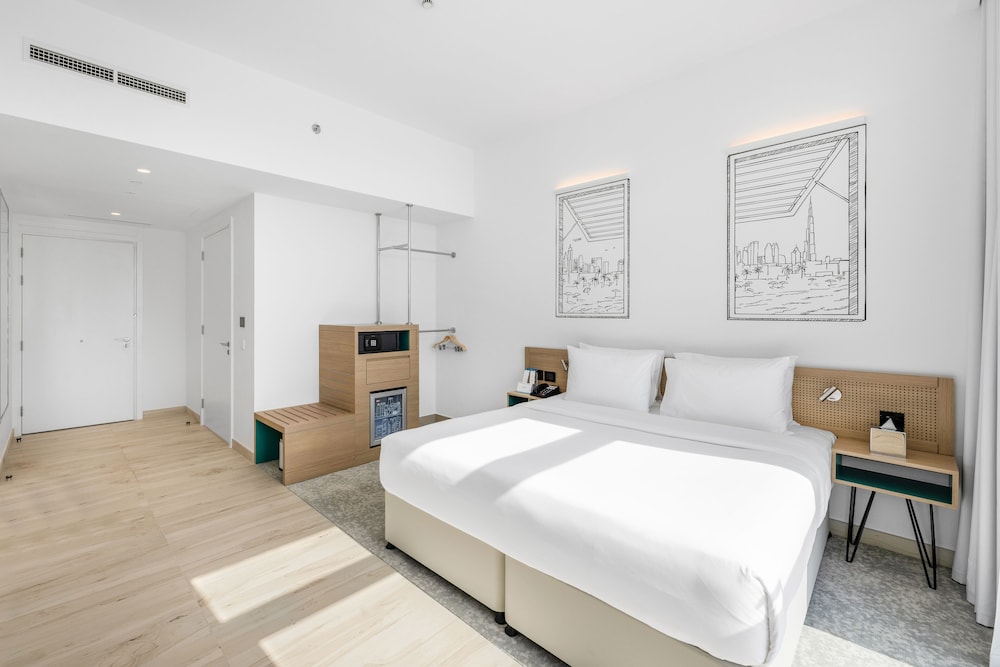Ecos Dubai Hotel at Al Furjan 19/60
