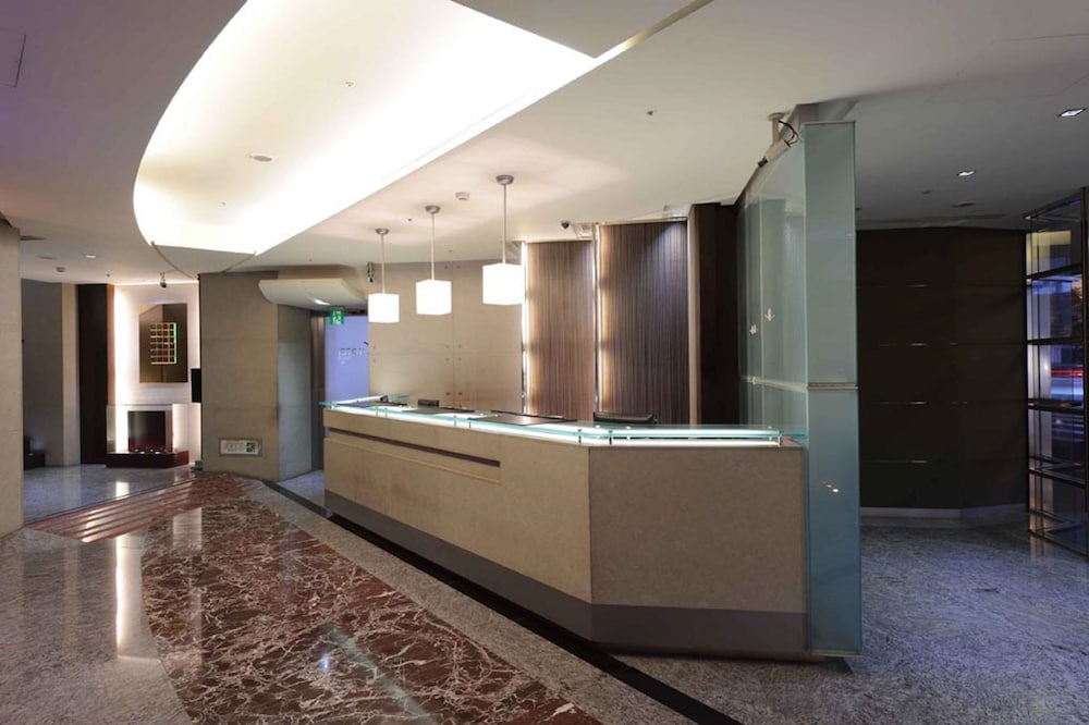 K Hotels Yungho 6/45