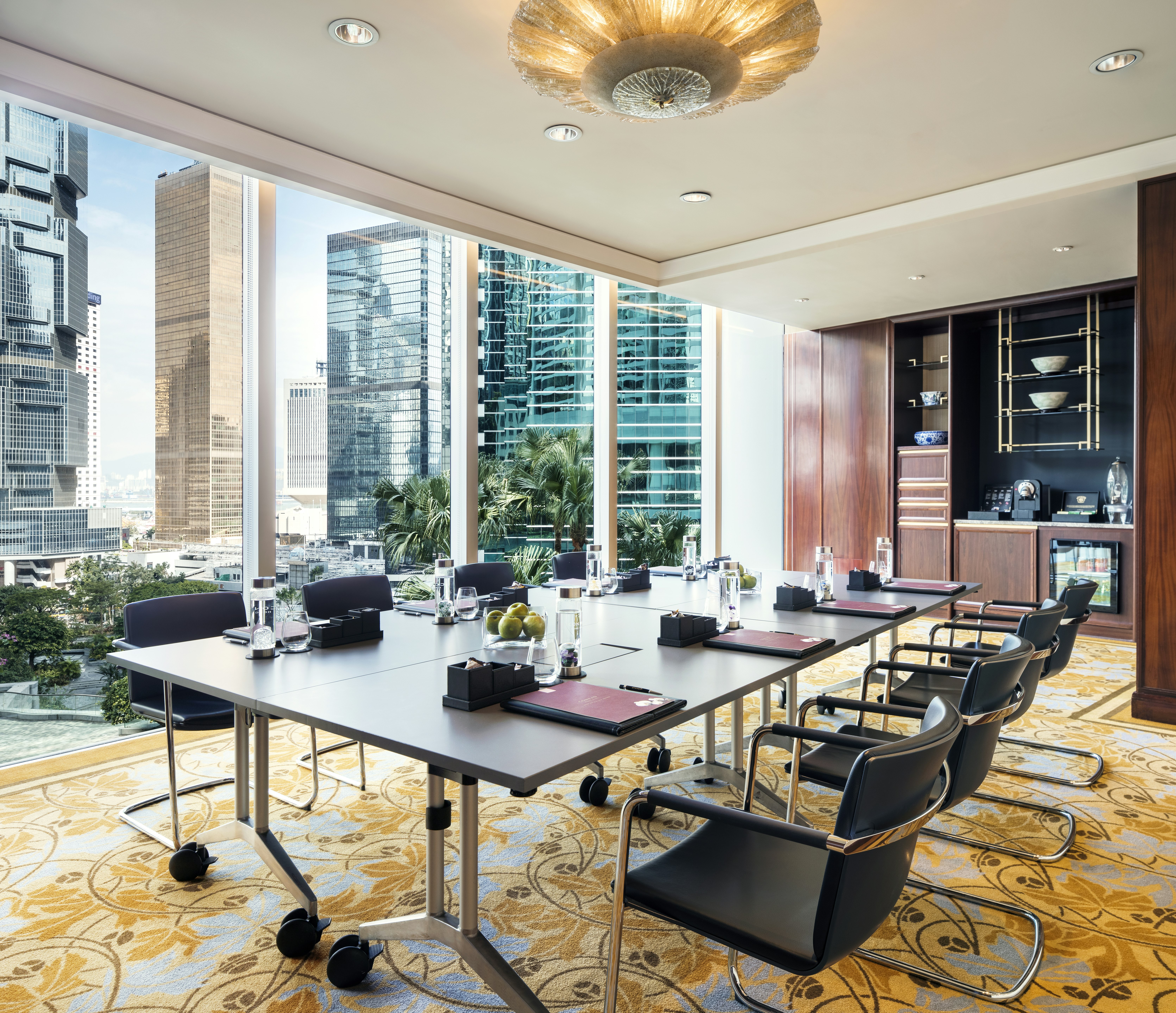 Conrad Hong Kong 55/74