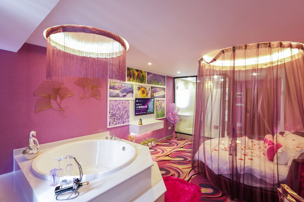 L Theme Hotel Foshan 46/50