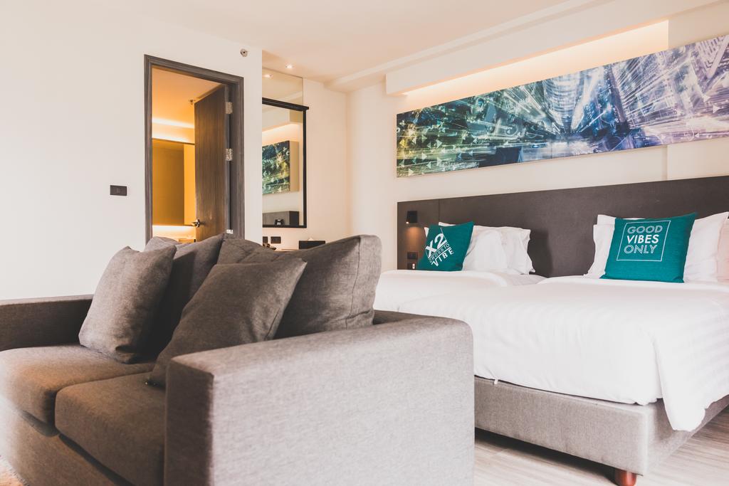 Superior, Cross Vibe Bangkok Sukhumvit 6/8