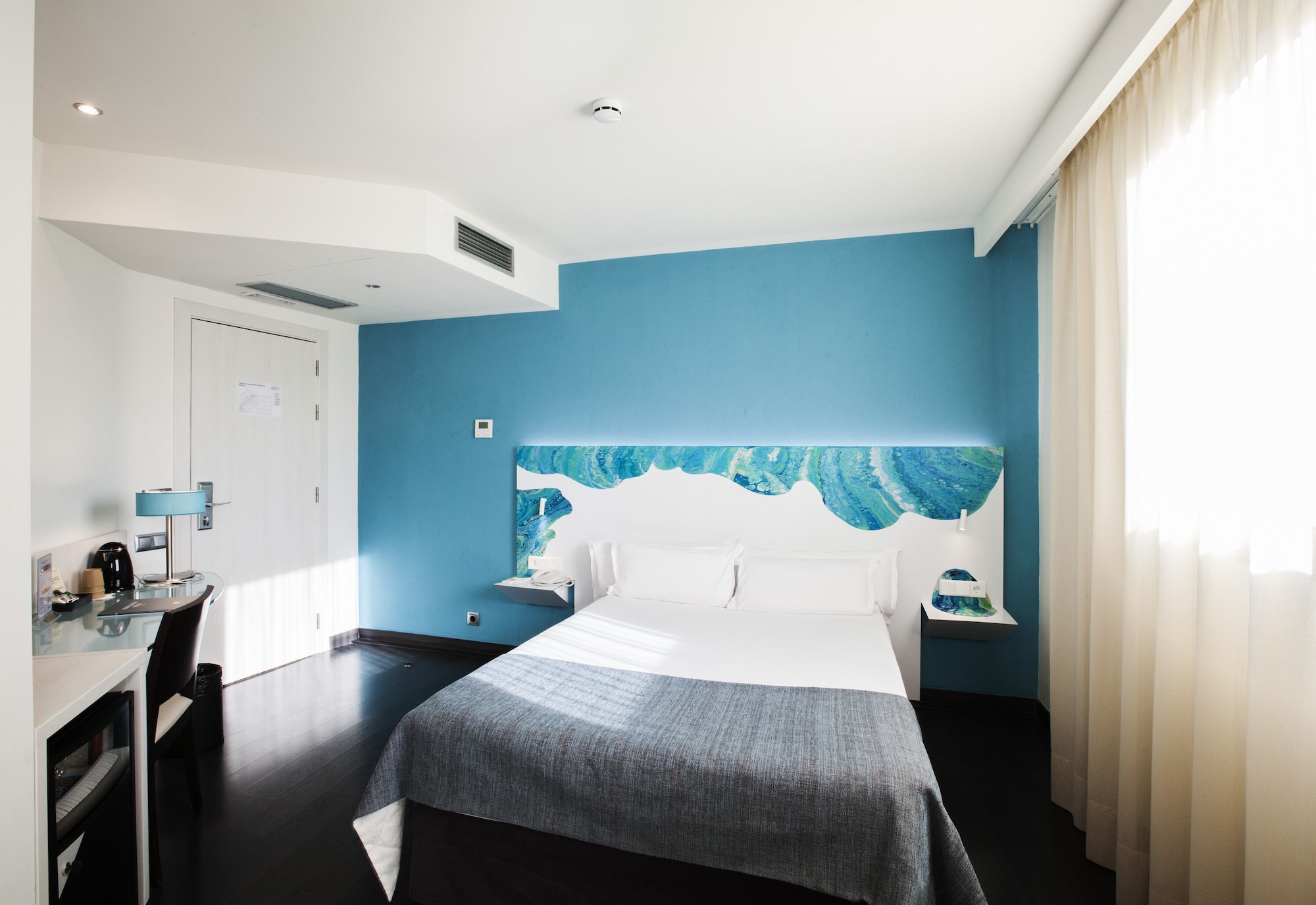 BASIC, DOUBLE BED