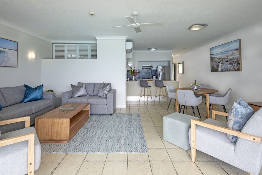 Whitsunday Holiday Apartments 27/59