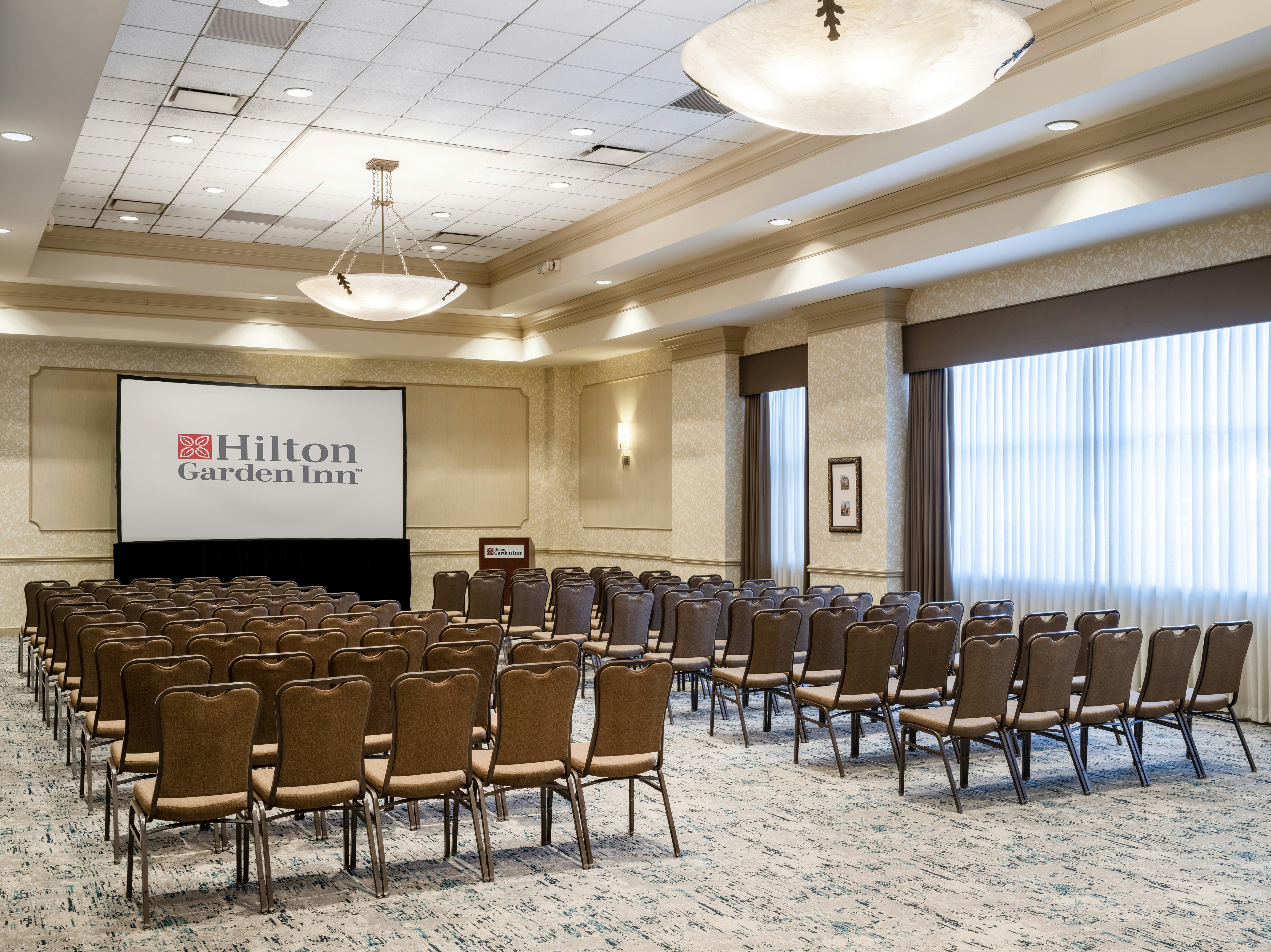 Hilton Garden Inn Cleveland/Twinsburg 17/23