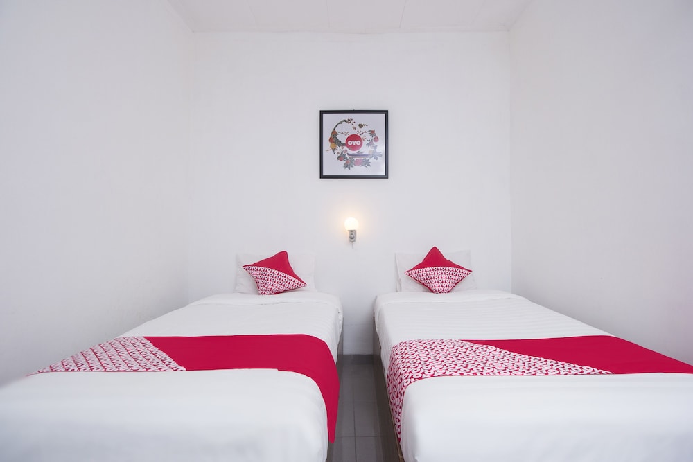 OYO 759 Hotel Dewi Sri 6/17