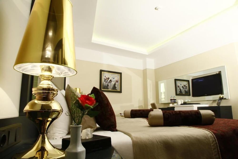 Mirilayon Hotel 31/50