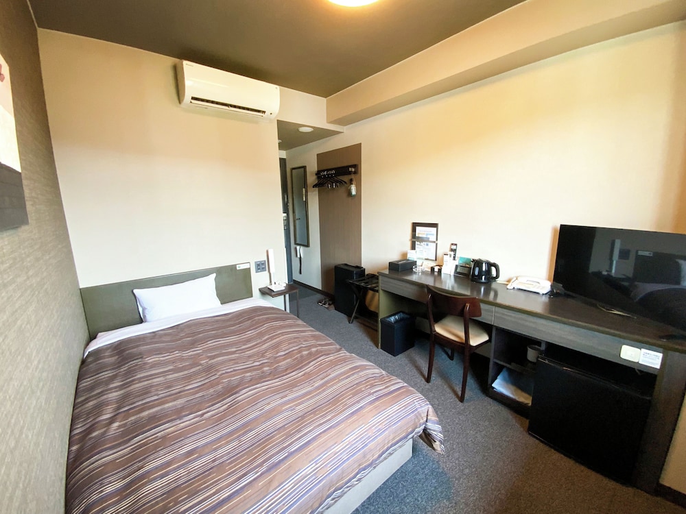 Route-Inn Nakano 12/41