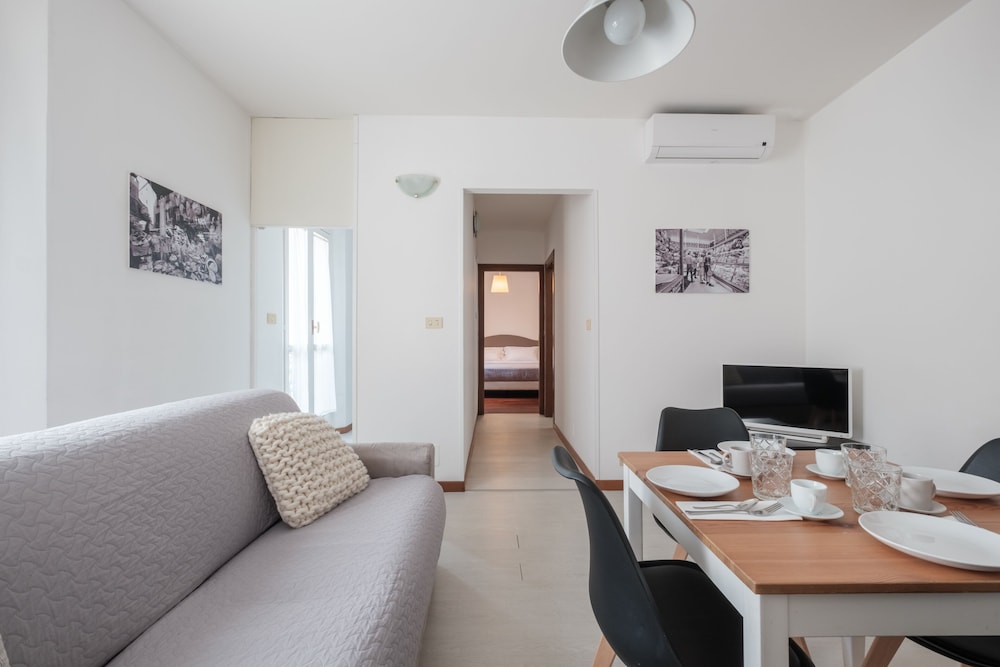 Residence Vita Studios Apartments 32/50