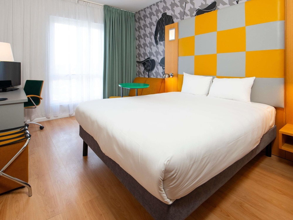 ibis Styles Haydock 11/48
