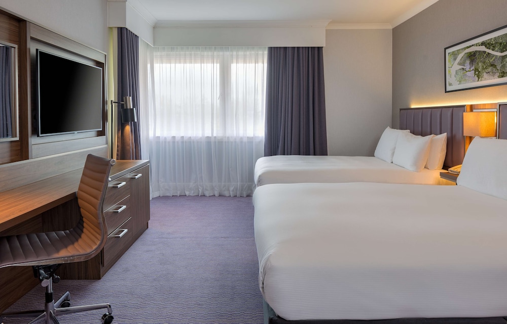 Doubletree By Hilton Edinburgh Airport 21/84