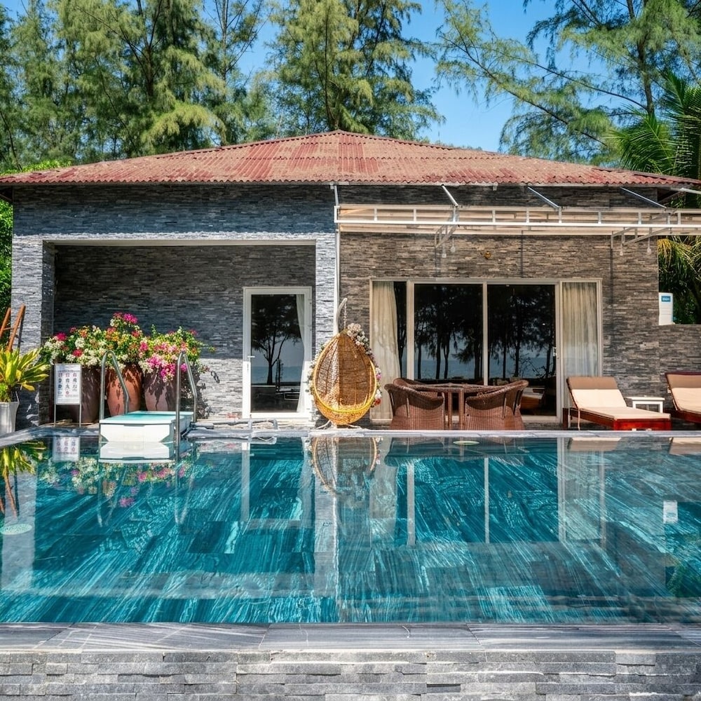Chez Carole Beach Resort in PHU QUOC