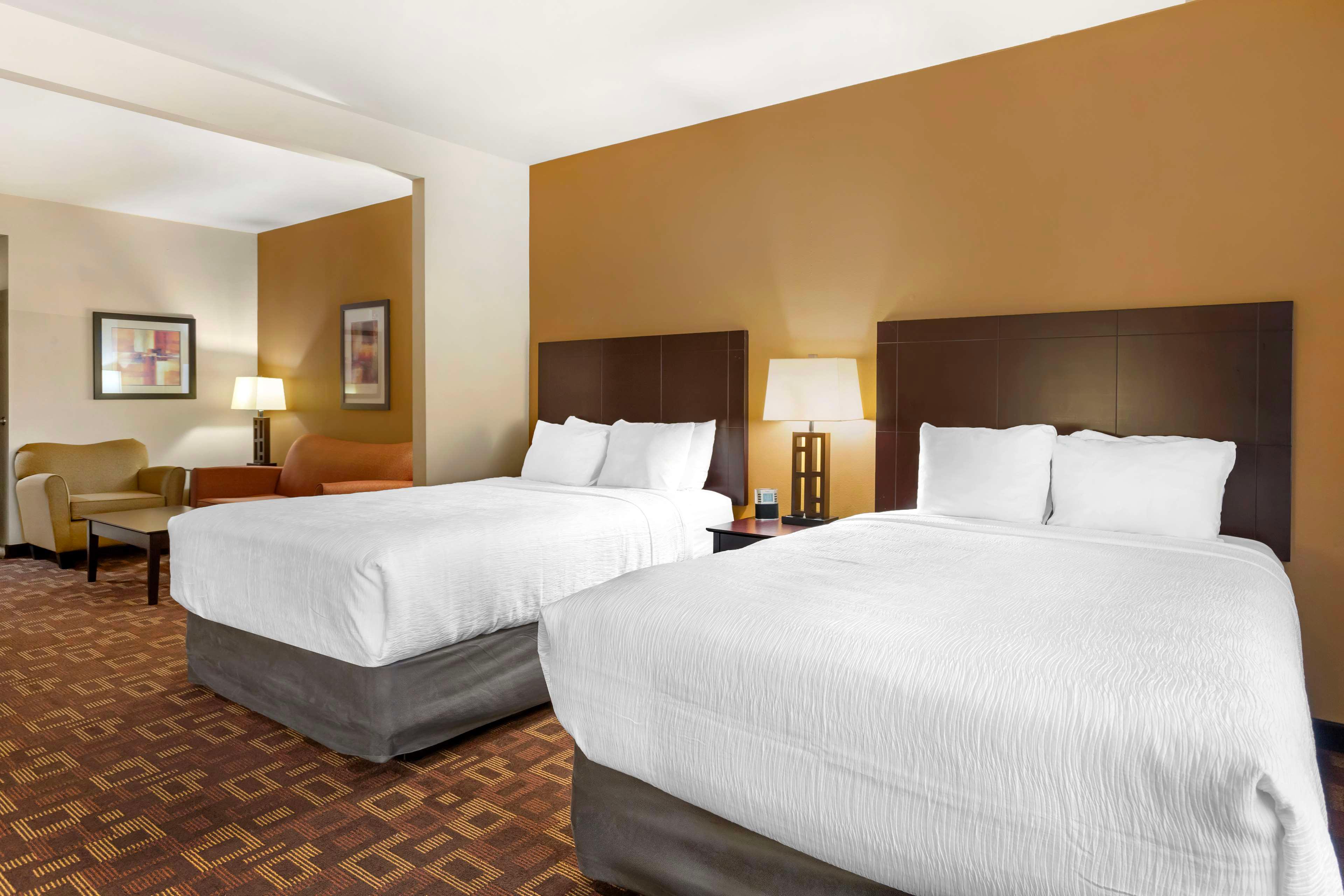 Suite, 2 Queen Beds