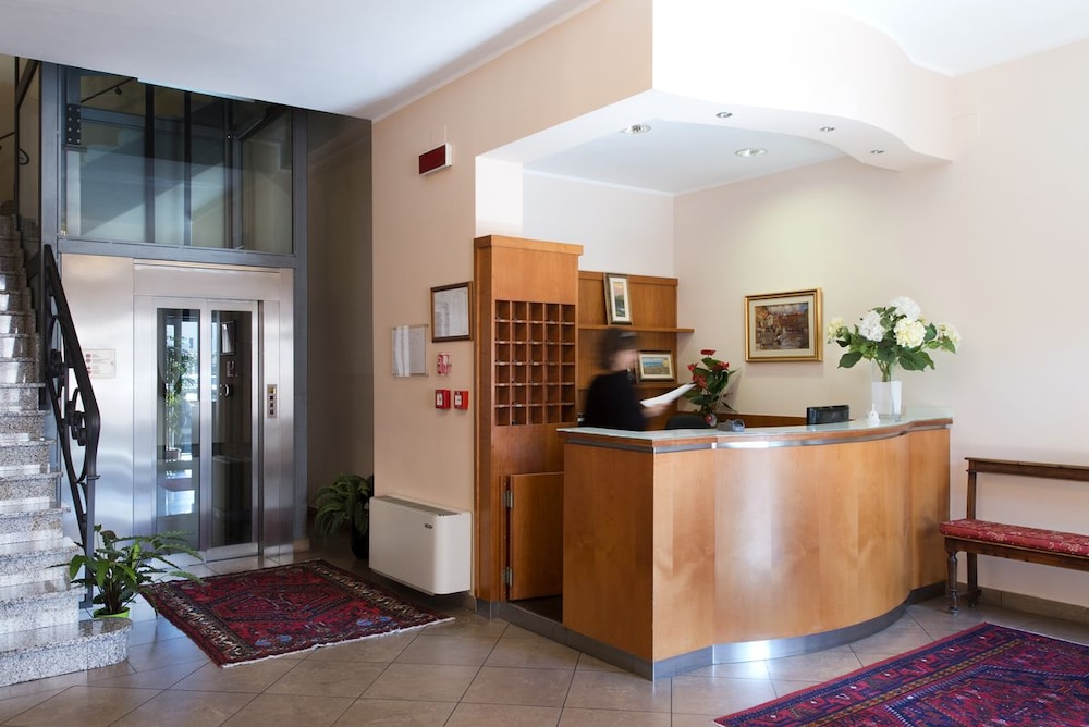 Hotel Stazione 9/38