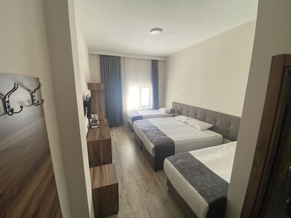 Zumrut Palas Otel 14/44