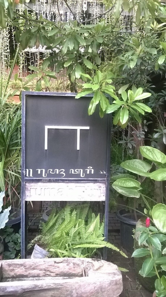 Rumah Turi 8/50