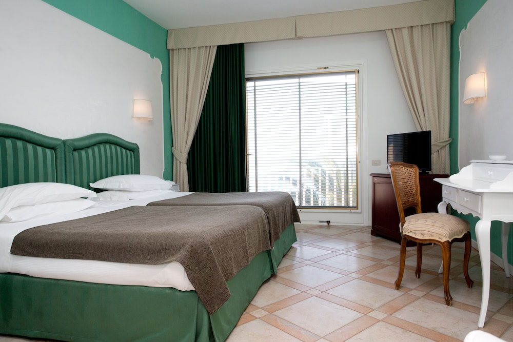 Hotel Maga Circe 7/72